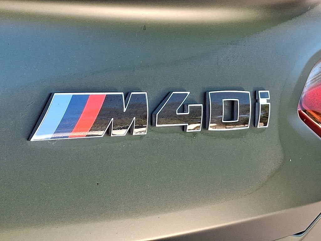 Used 2025 BMW Z4 M40i w/ Edition image 28