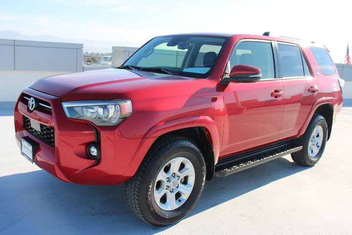 Certified 2024 Toyota 4Runner SR5 Premium image 7