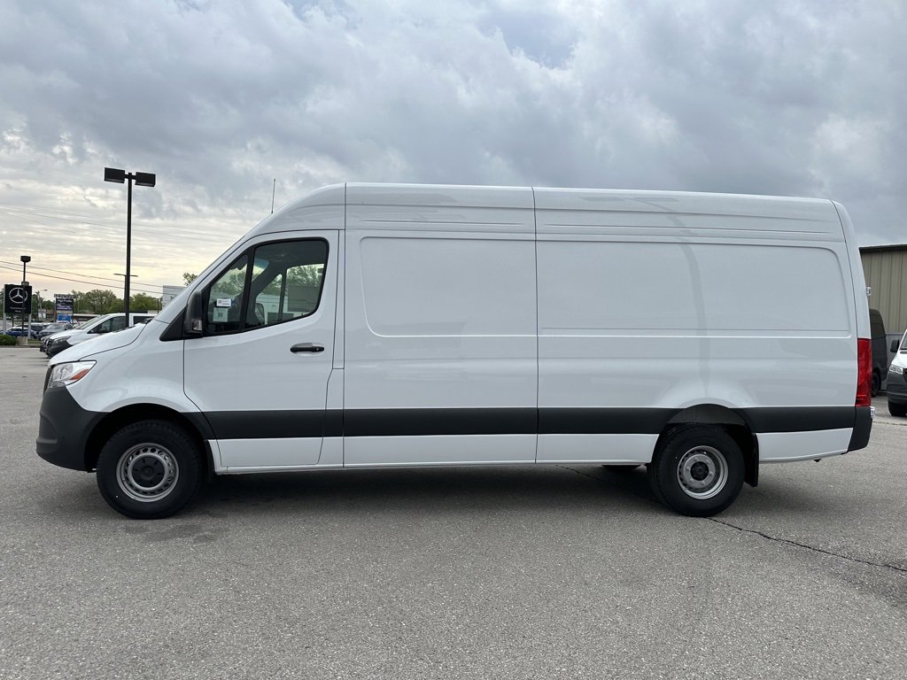 New 2024 Mercedes-Benz Sprinter 2500 image 4