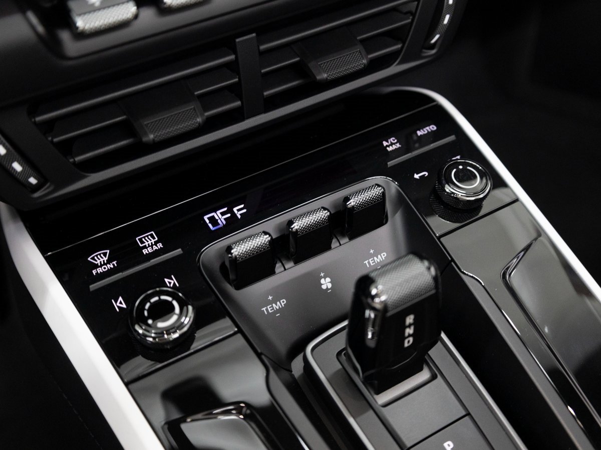 Certified 2026 Porsche 911 Targa 4 GTS image 22