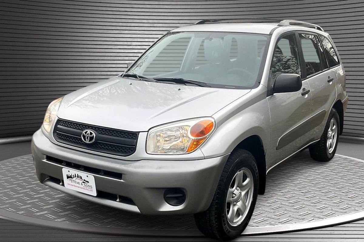 Used 2004 Toyota RAV4 2WD image 3