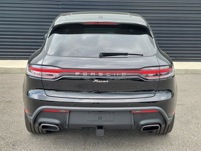 Used 2026 Porsche Macan AWD/4WD image 6