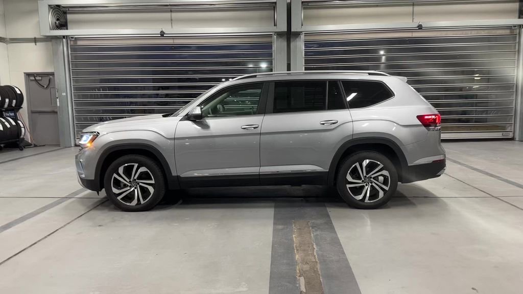 Used 2022 Volkswagen Atlas SEL AWD/4WD image 8