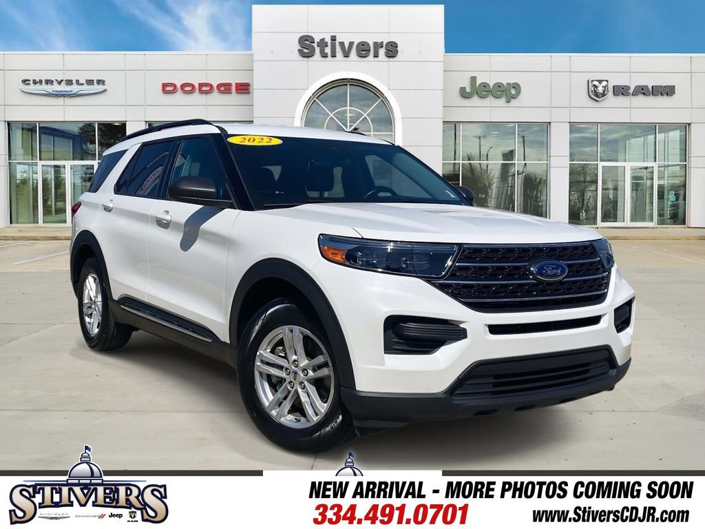 Used 2022 Ford Explorer XLT image 1