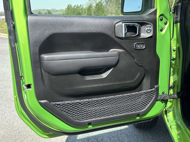 Used 2025 Jeep Wrangler Sport image 11