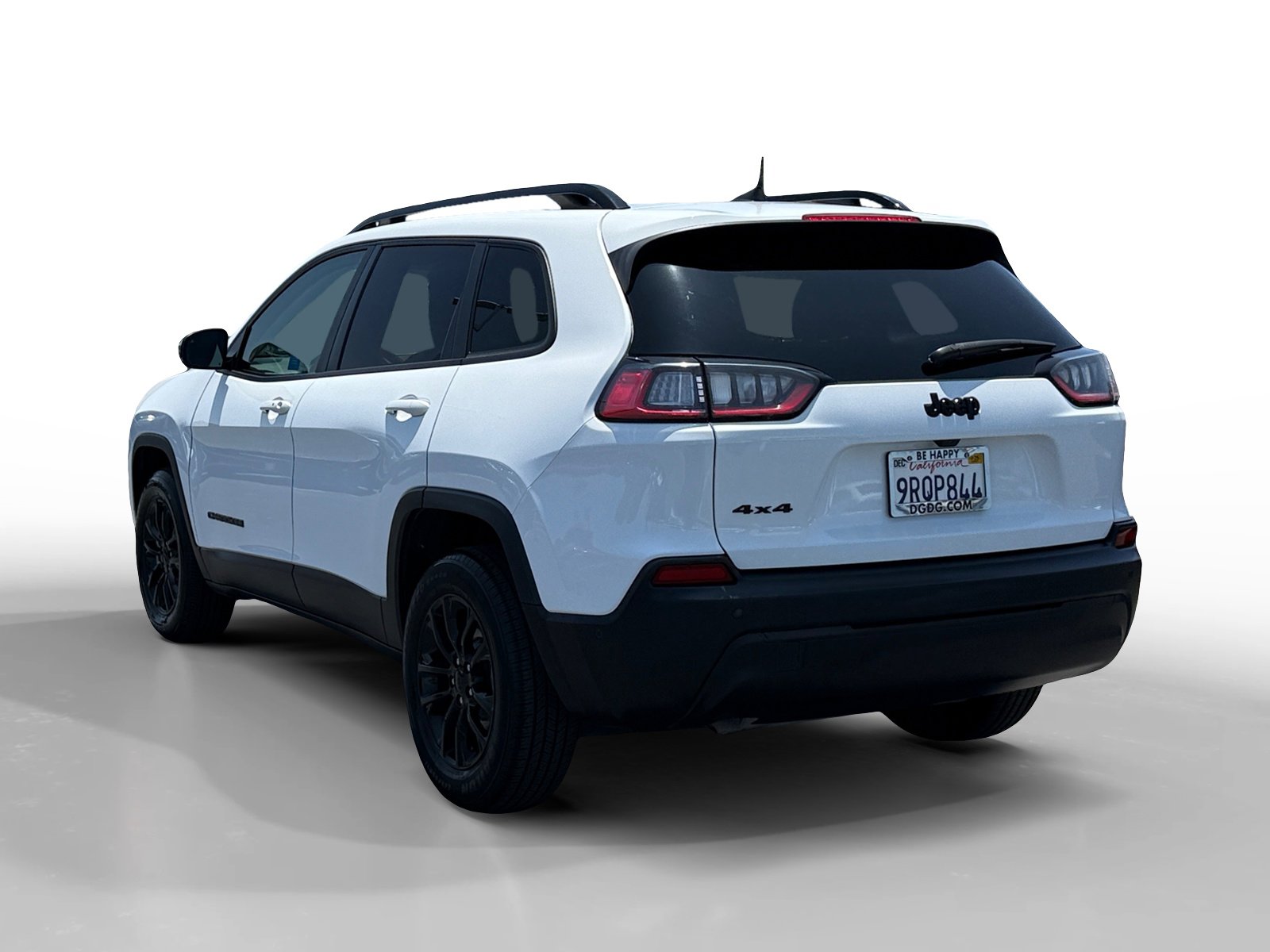Used 2023 Jeep Cherokee Altitude Lux image 3