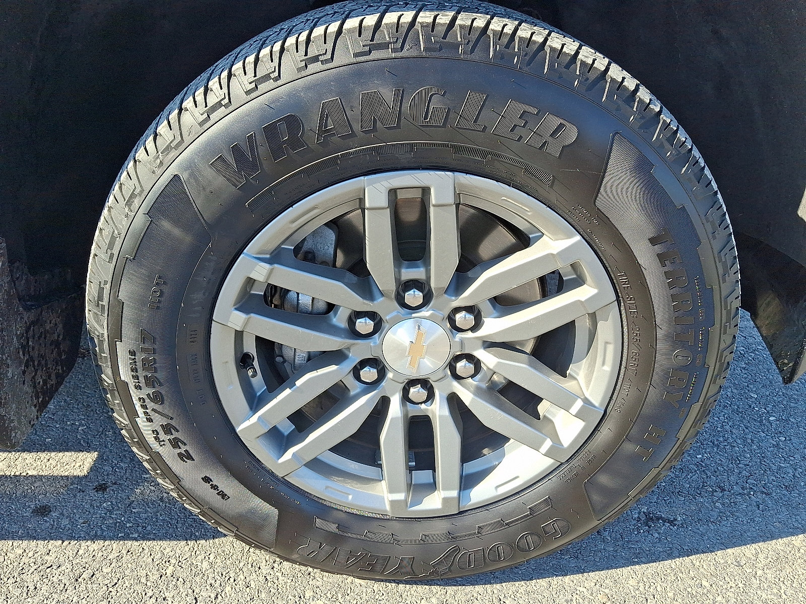 Certified 2023 Chevrolet Colorado LT w/ LT Convenience Package image 9