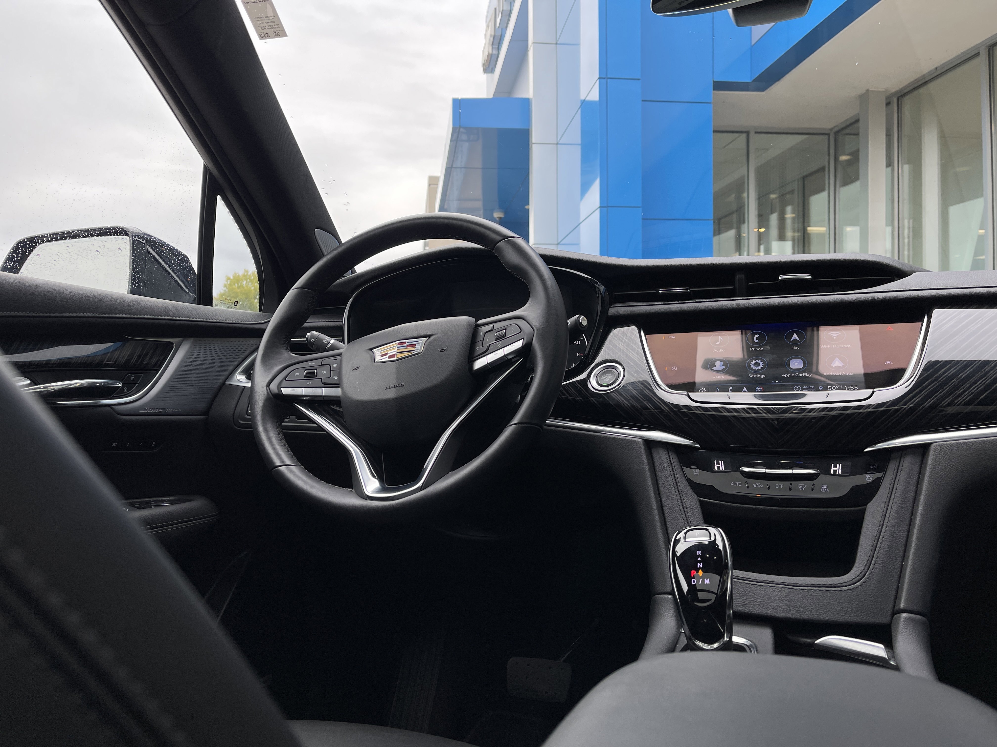 Used 2025 Cadillac XT6 Premium Luxury image 21