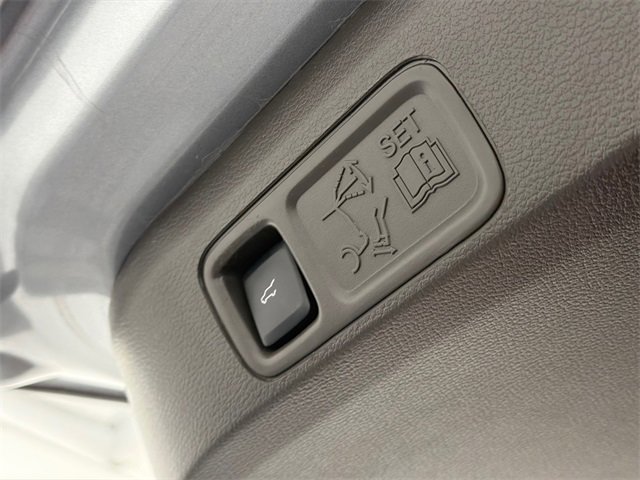 Used 2023 Lincoln Navigator Reserve image 10