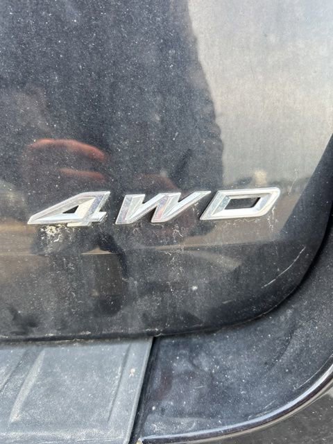 Used 2023 Ford Explorer XLT w/ Equipment Group 202A AWD/4WD image 10