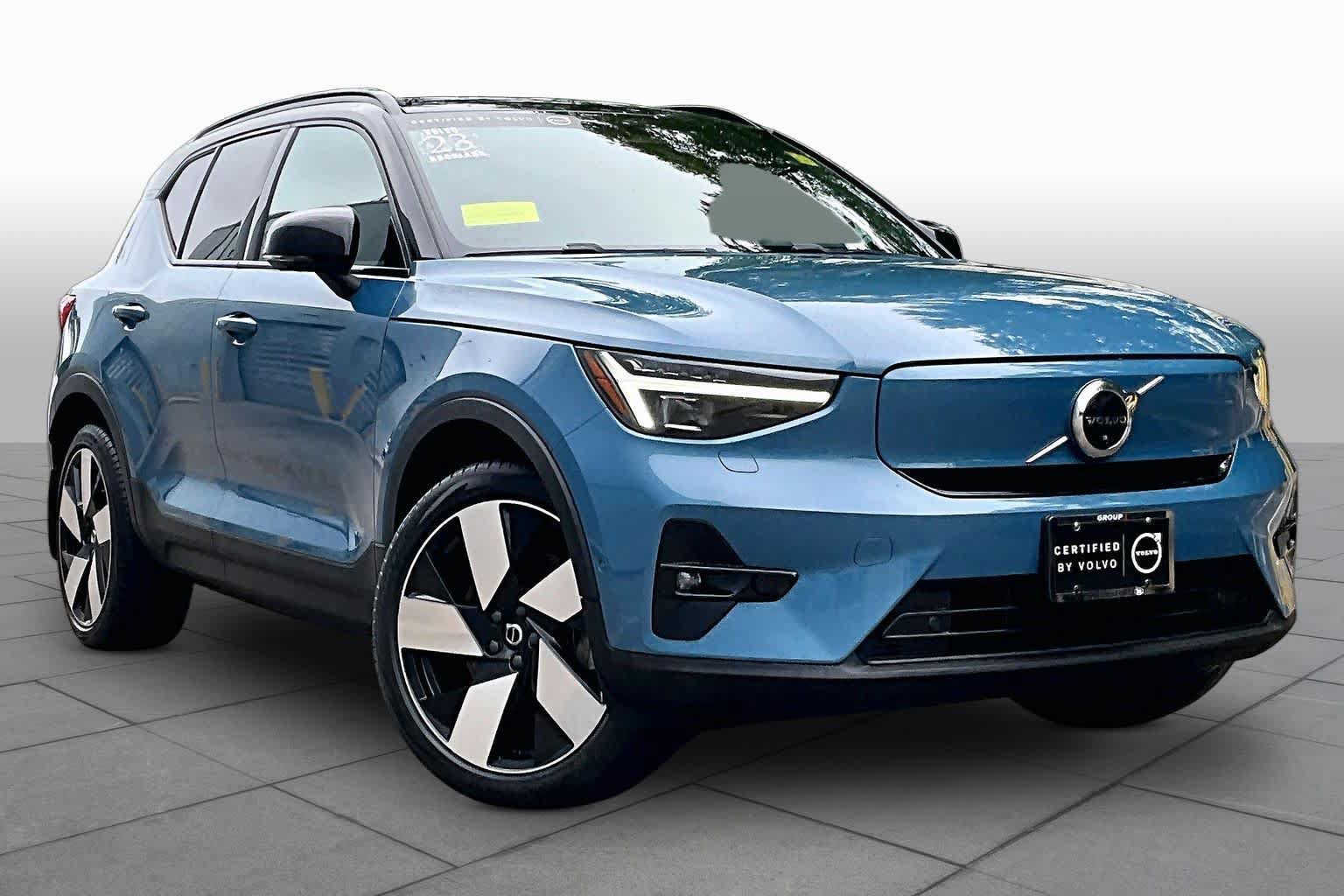 Certified 2023 Volvo XC40 Recharge Ultimate w/ Protection Package Premier AWD/4WD image 2