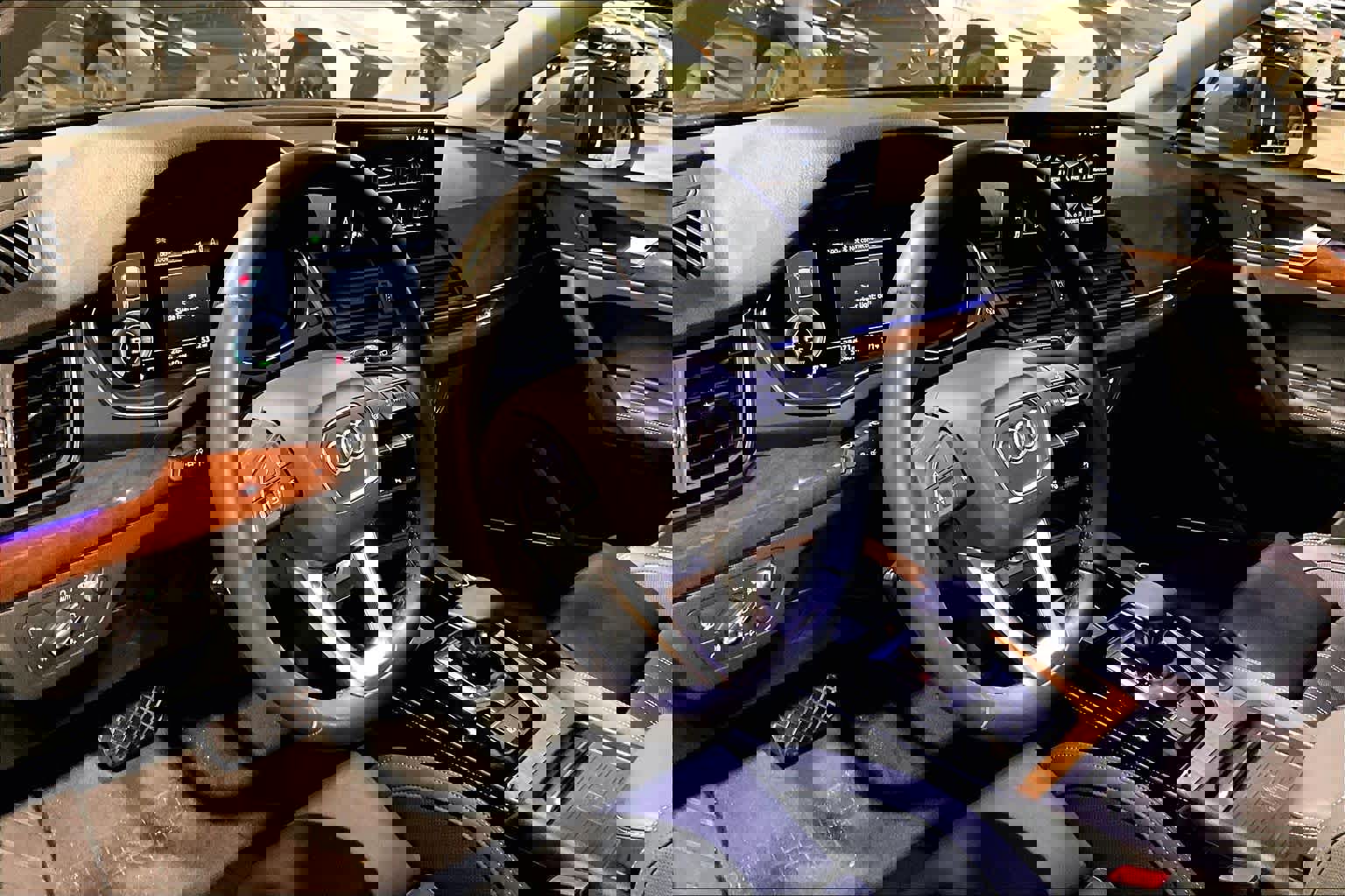 Used 2021 Audi Q5 e Prestige w/ Prestige Package image 17