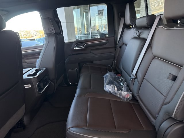 New 2026 GMC Sierra 2500 Denali w/ Denali Reserve Package image 6