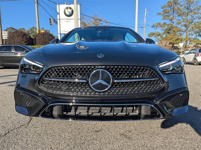Used 2025 Mercedes-Benz CLE 300 4MATIC Cabriolet image 10