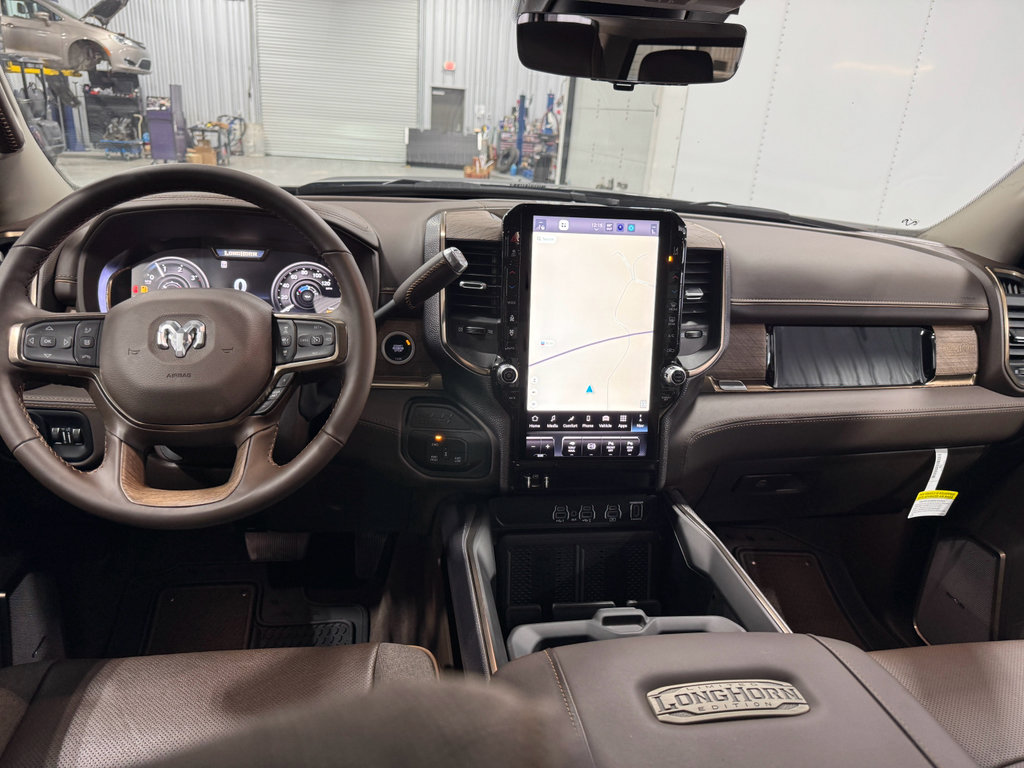 Used 2025 RAM 3500 Longhorn image 9