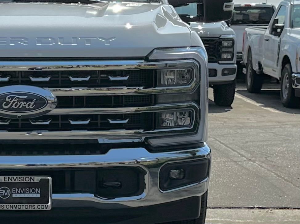 New 2026 Ford F350 Lariat image 4