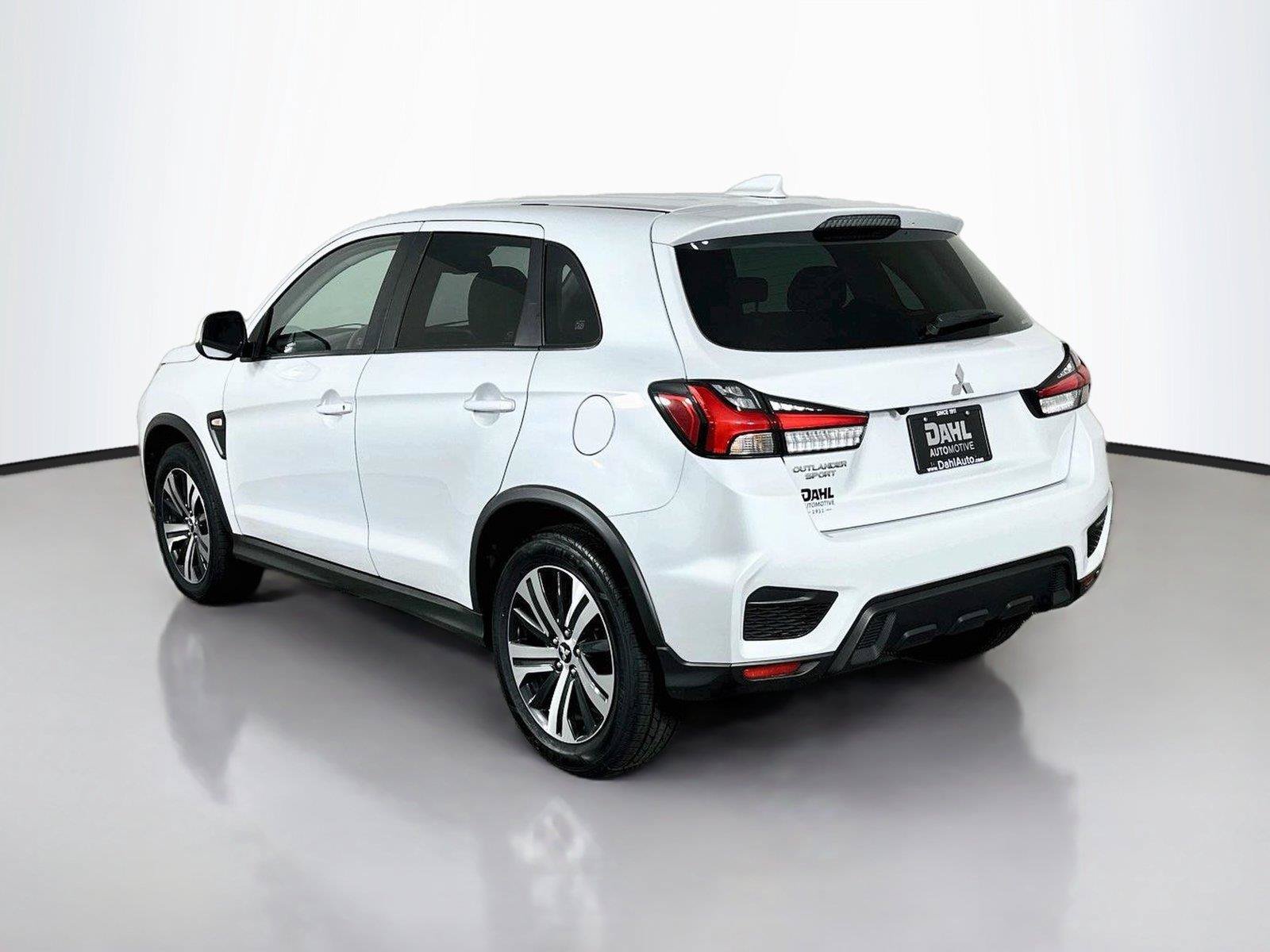 Used 2025 Mitsubishi Outlander Sport ES AWD/4WD image 10