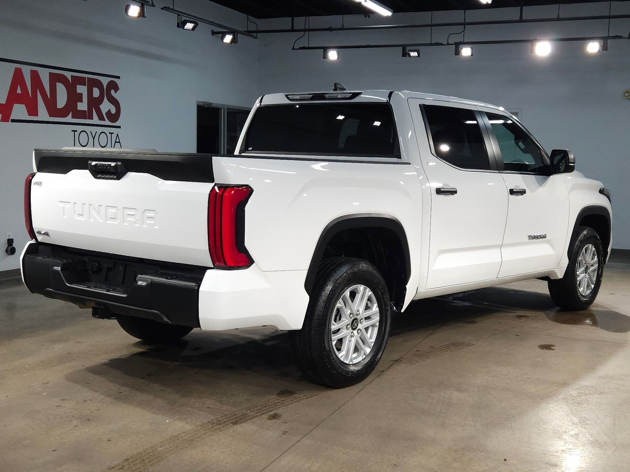 Certified 2025 Toyota Tundra SR5 image 7