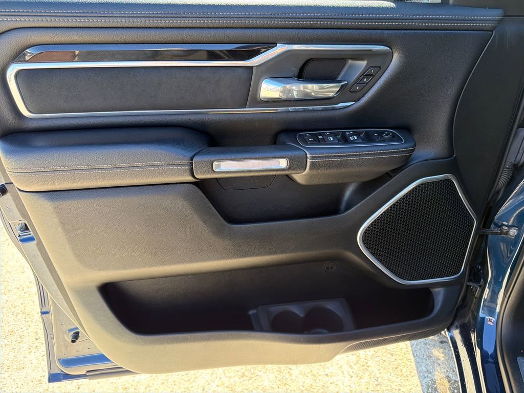 Used 2020 RAM 1500 Laramie w/ Sport Appearance Package image 15