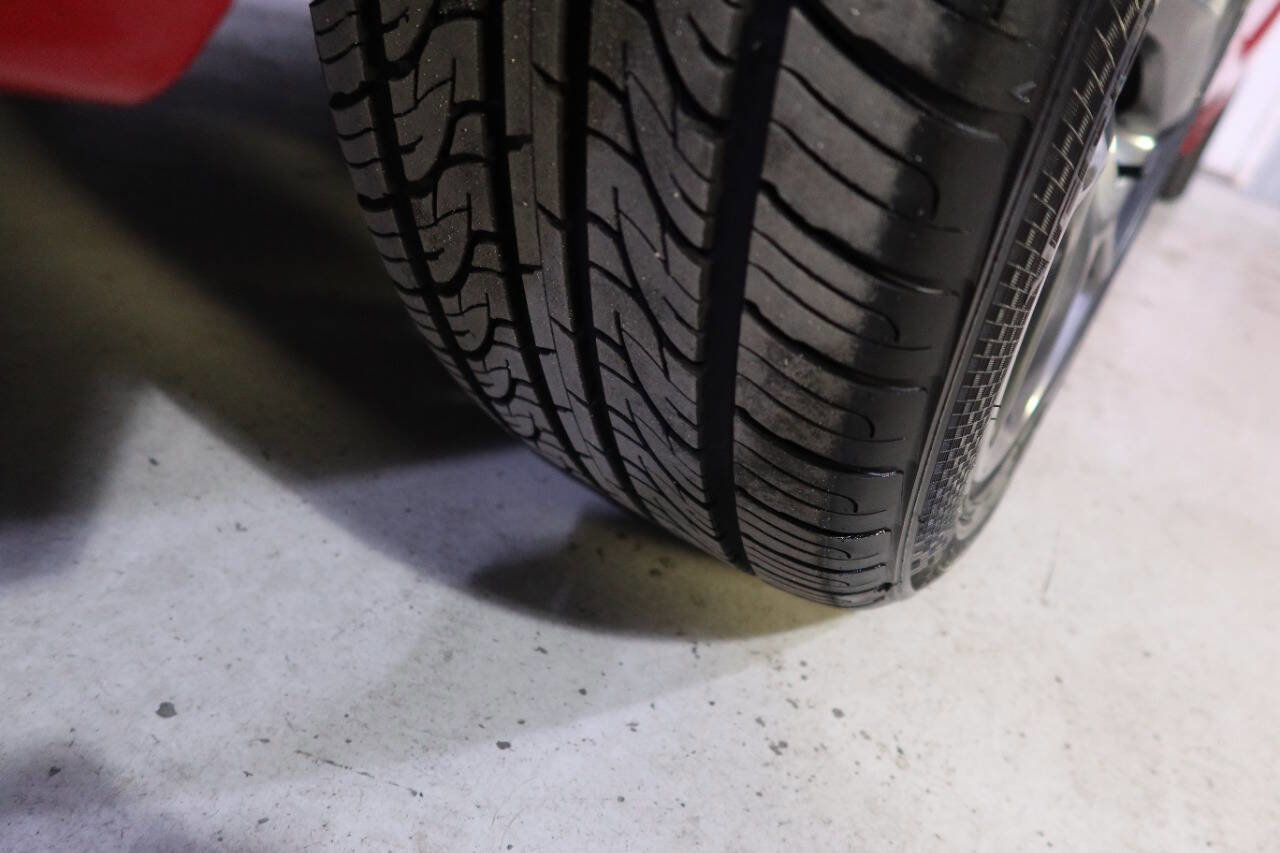 Used 2017 Dodge Charger SXT w/ Rallye Group image 38