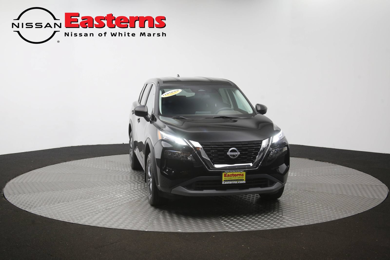 Used 2023 Nissan Rogue S AWD/4WD image 48