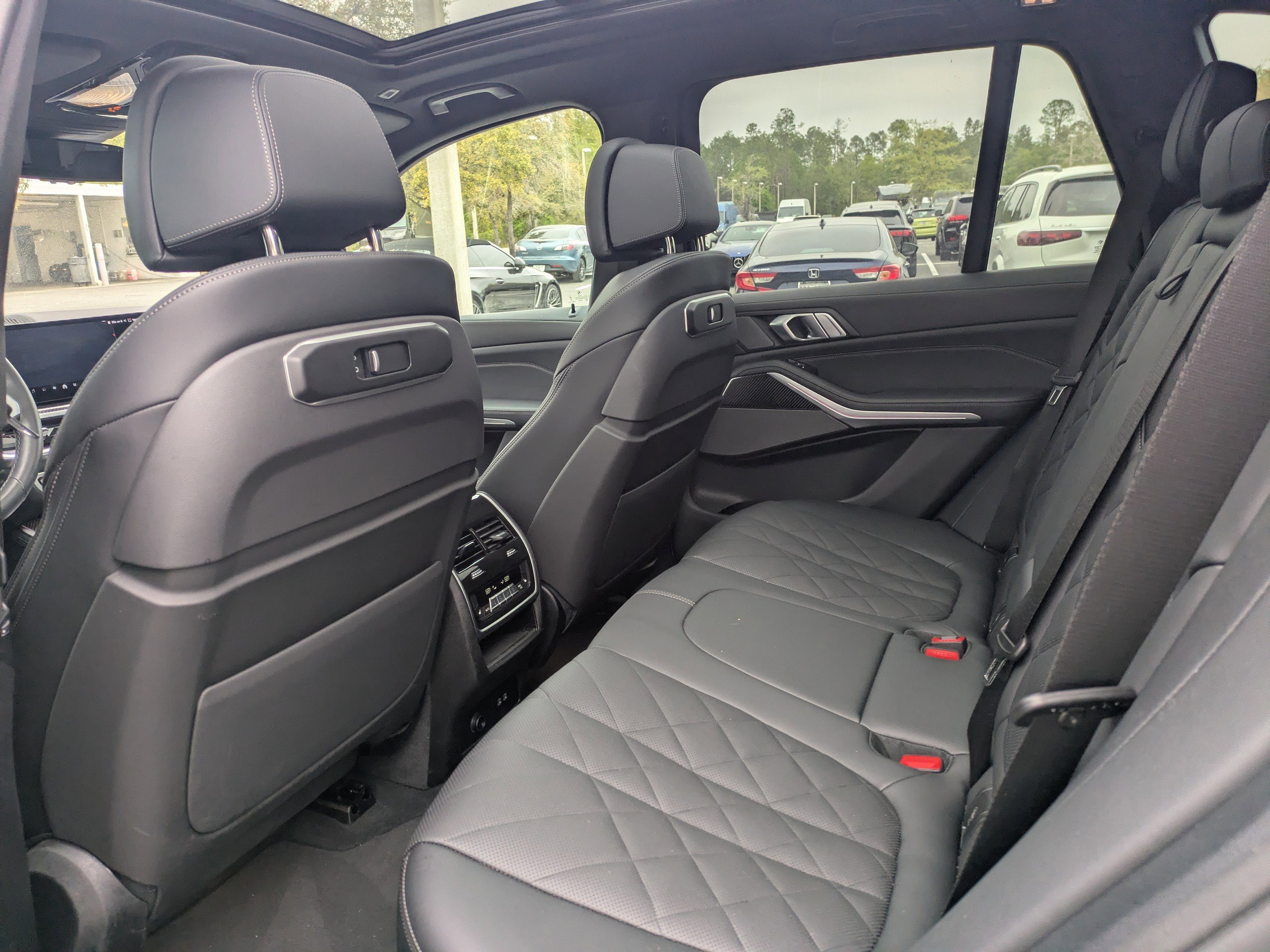Used 2026 BMW X5 M60i image 14