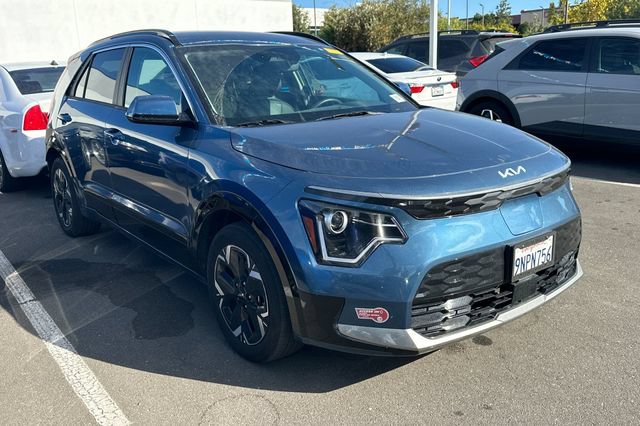 Used 2024 Kia Niro Wind FWD image 2