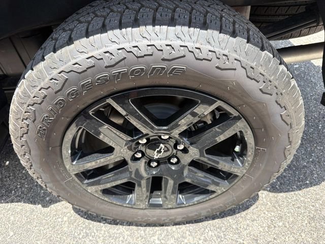 Used 2026 Chevrolet Silverado 1500 LT Trail Boss w/ Convenience Package II AWD/4WD image 37