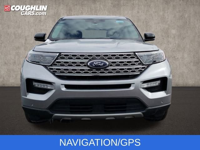 Used 2022 Ford Explorer Limited w/ Equipment Group 301A image 3