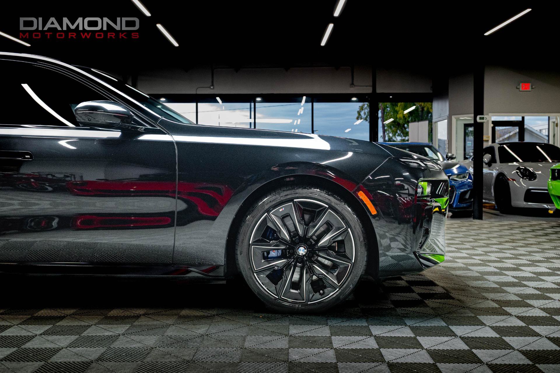 Used 2023 BMW i7 xDrive60 image 29