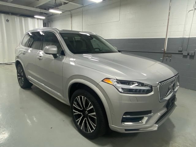 Used 2023 Volvo XC90 T8 Plus w/ Protection Package Premier AWD/4WD image 4
