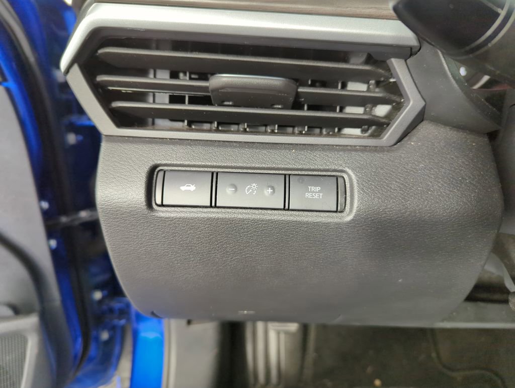 Used 2025 Nissan Altima 2.5 SV image 20