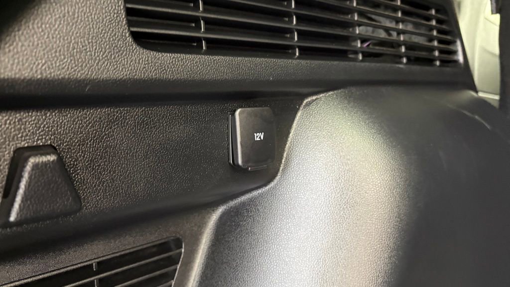 Used 2024 Ford Escape Platinum AWD/4WD image 5