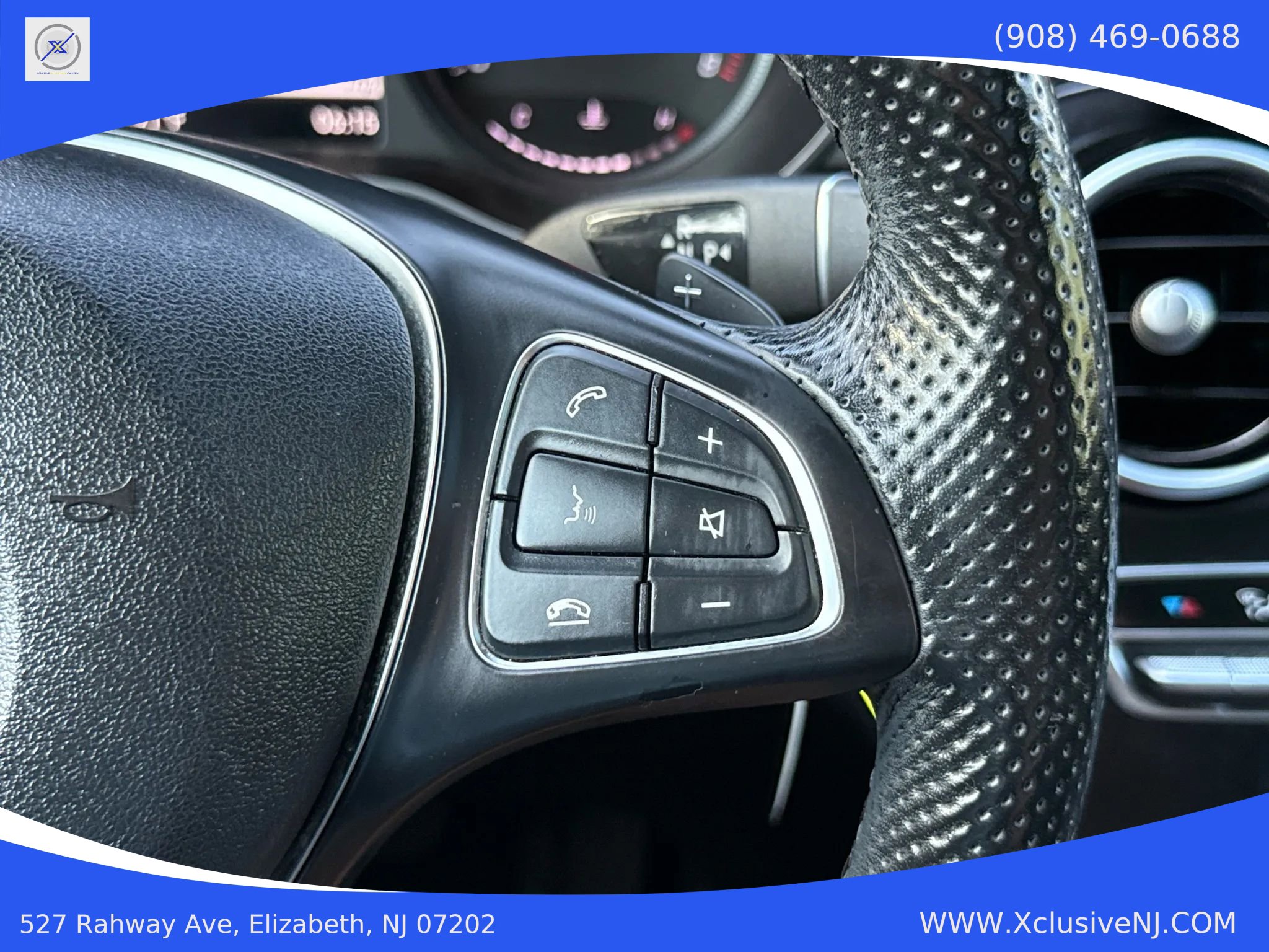 Used 2019 Mercedes-Benz GLC 300 4MATIC image 13