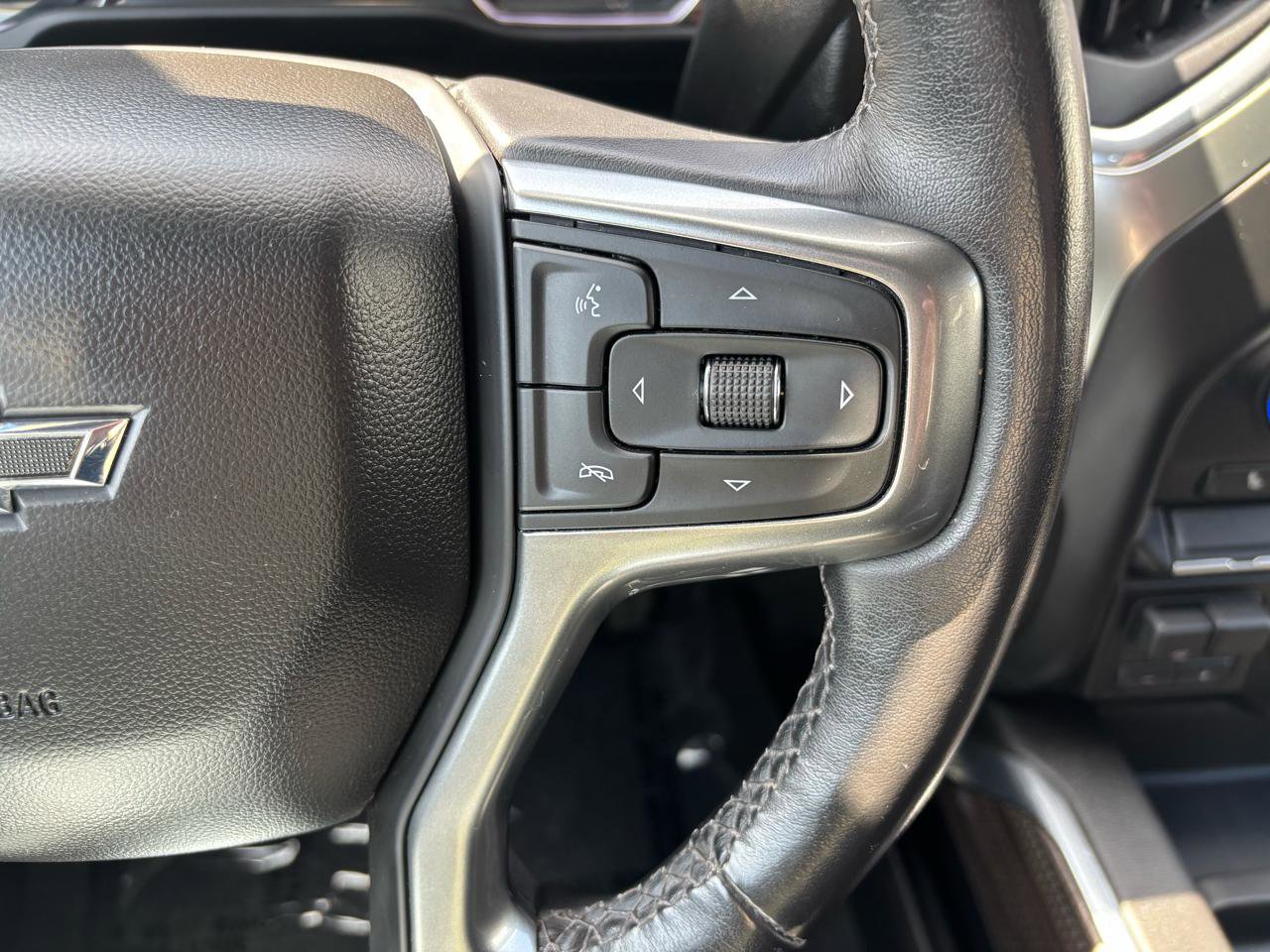 Used 2021 Chevrolet Silverado 1500 LT Trail Boss w/ Bed Protection Package image 30