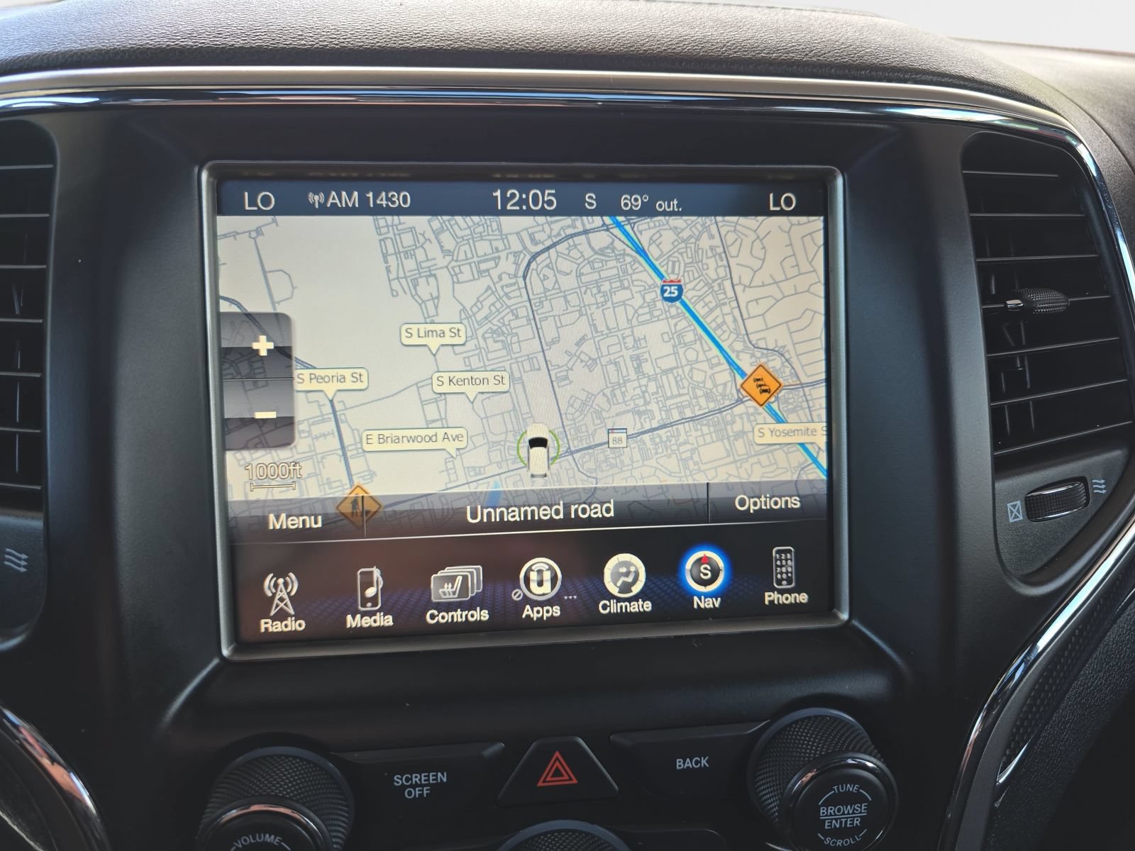 Used 2017 Jeep Grand Cherokee SRT w/ Trailer Tow Group IV AWD/4WD image 26