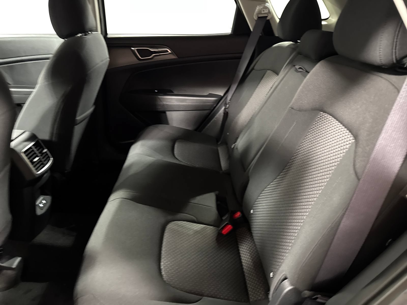 New 2026 Kia Sportage LX FWD image 5