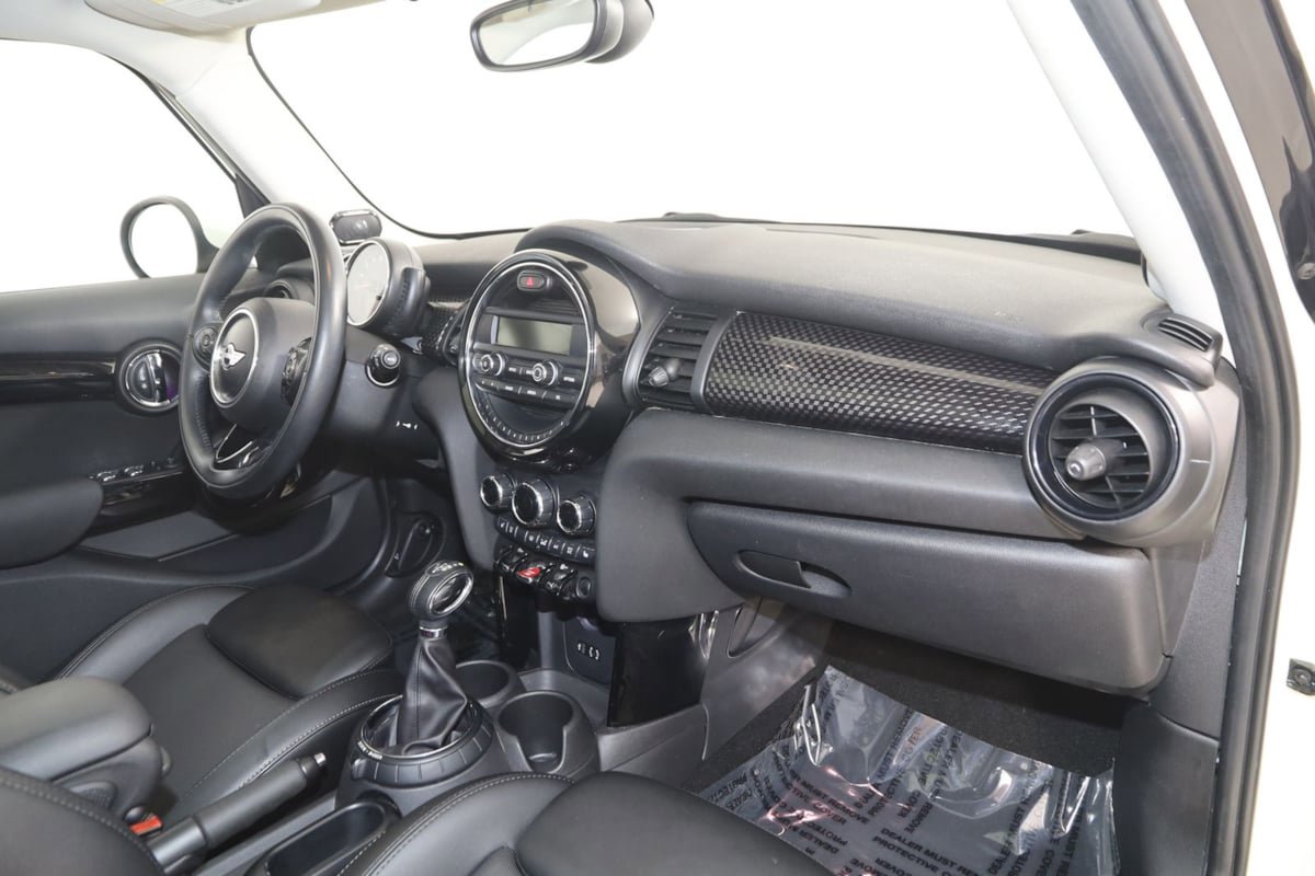 Used 2016 MINI Cooper S FWD image 40