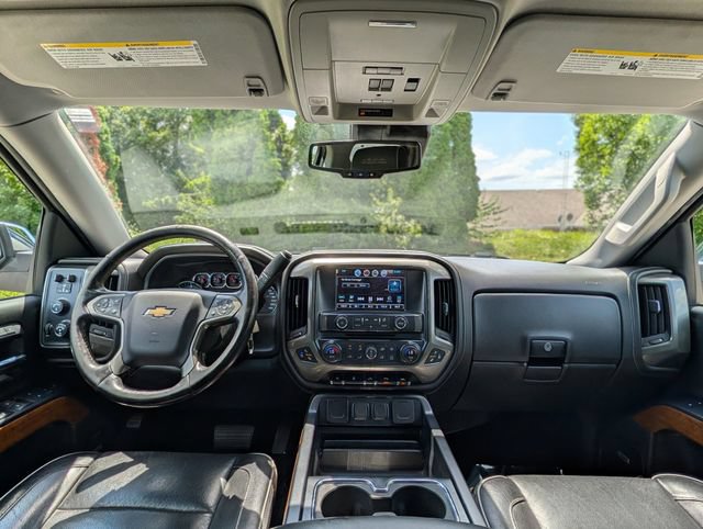 Used 2018 Chevrolet Silverado 1500 High Country AWD/4WD image 14