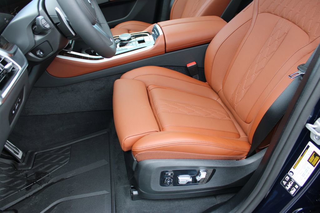 New 2026 BMW X5 xDrive40i w/ M Sport Package image 23