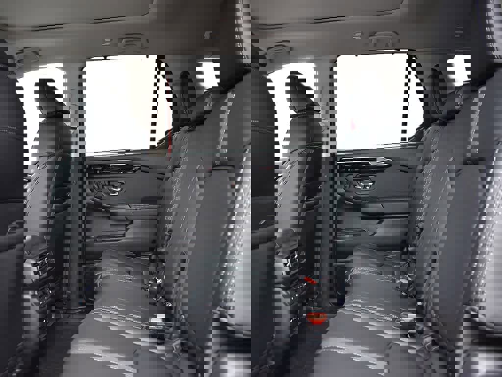 New 2025 Honda Pilot Touring image 22