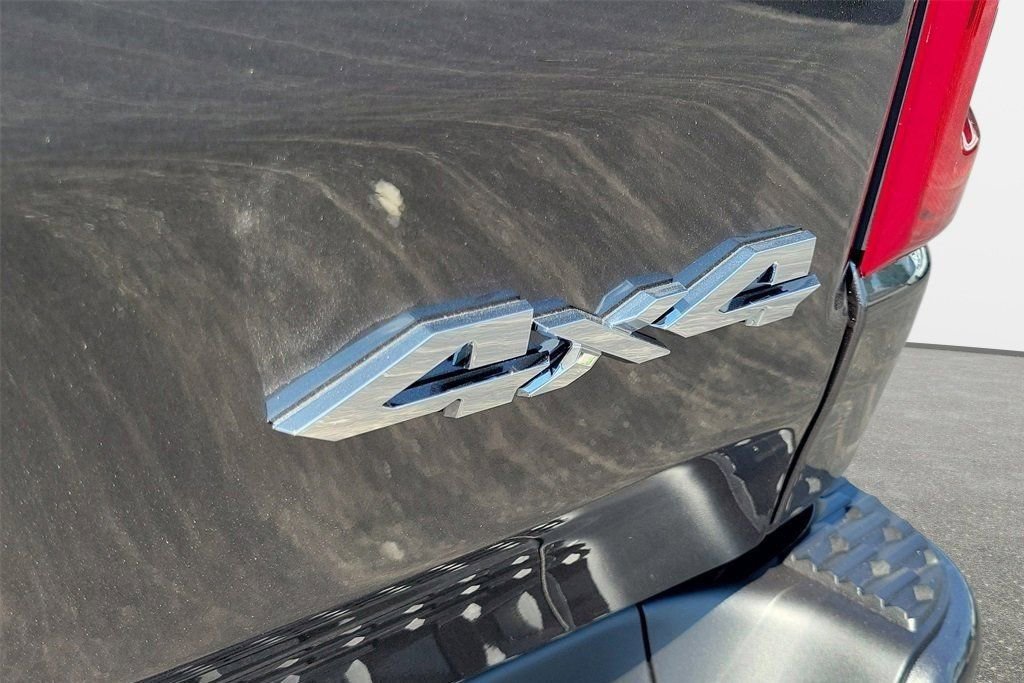 New 2026 RAM 1500 Laramie w/ Sport Appearance Package image 6