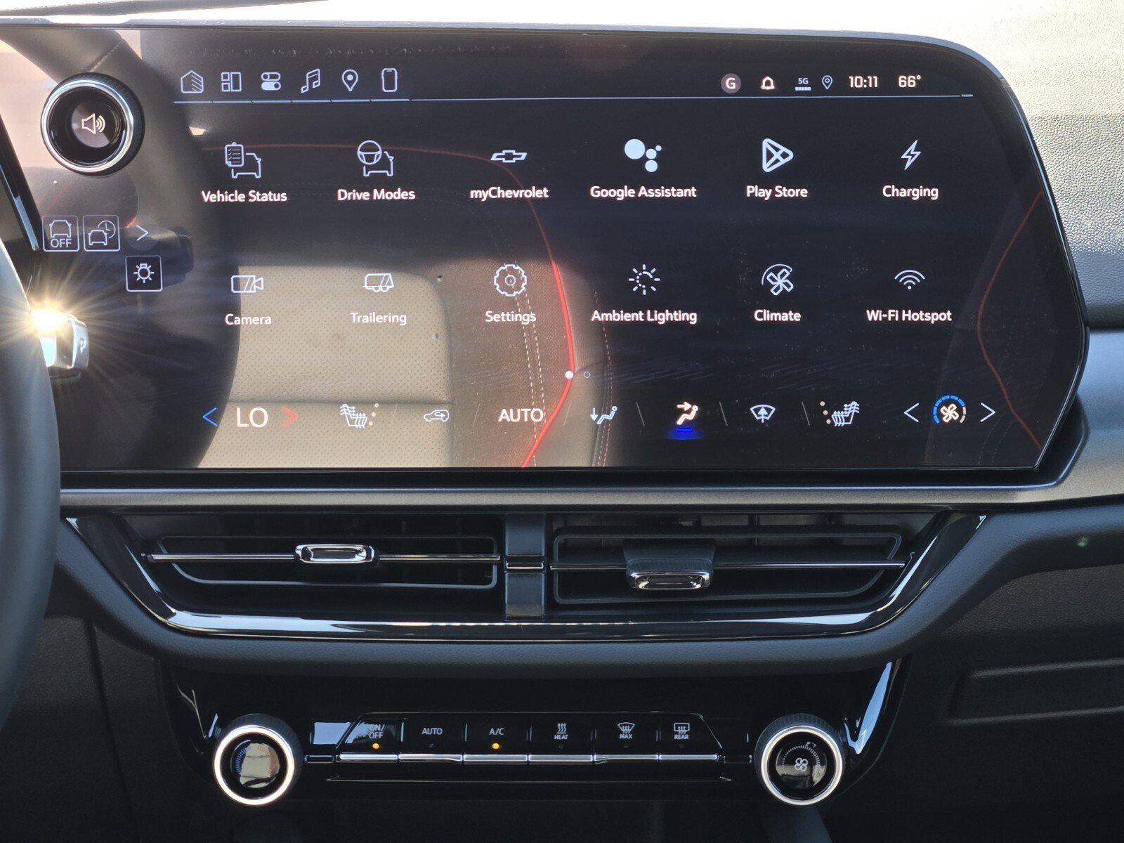 New 2026 Chevrolet Equinox EV RS image 9