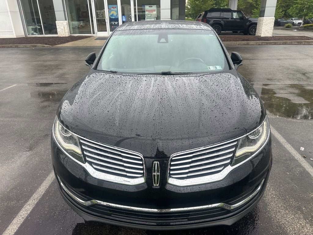 Used 2016 Lincoln MKX Reserve w/ Climate Package AWD/4WD image 2