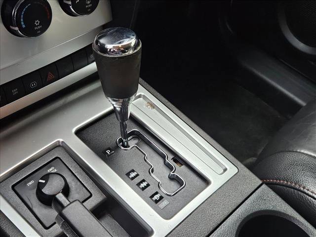 Used 2008 Dodge Nitro R/T image 14