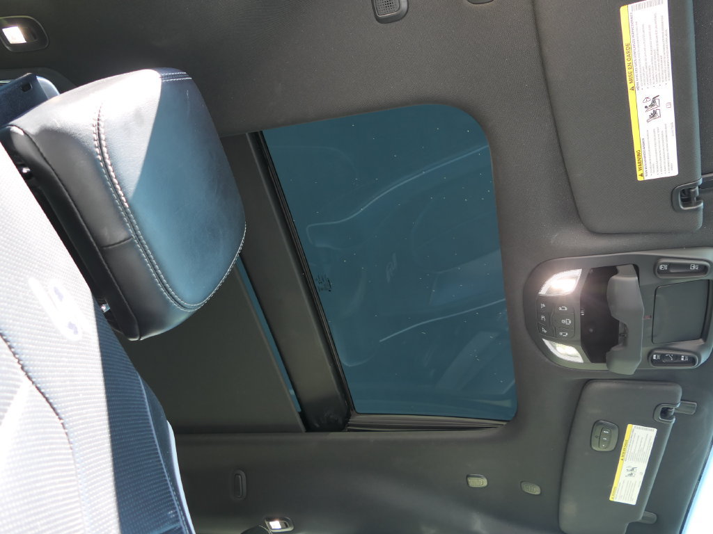 Certified 2022 Chrysler Pacifica Limited w/ Uconnect Theater Family Group AWD/4WD image 28