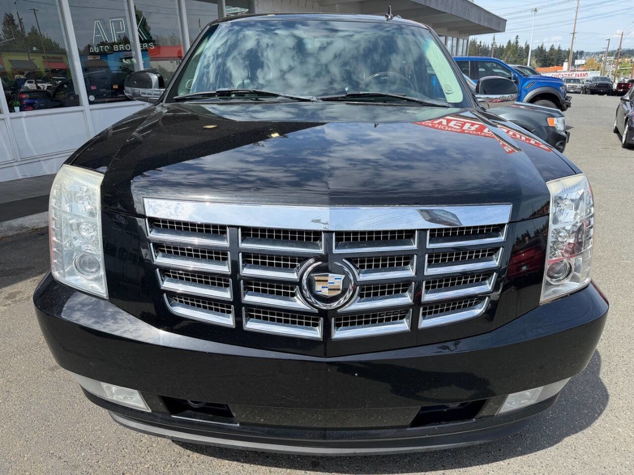 Used 2008 Cadillac Escalade ESV AWD image 11