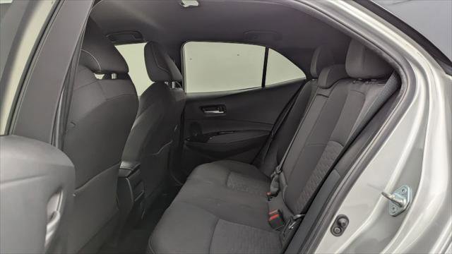 Used 2022 Toyota Corolla SE image 16