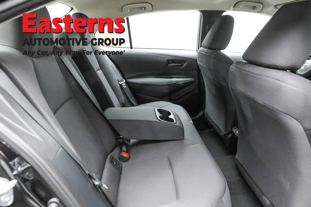 Used 2023 Toyota Corolla LE w/ LE Convenience Package image 23