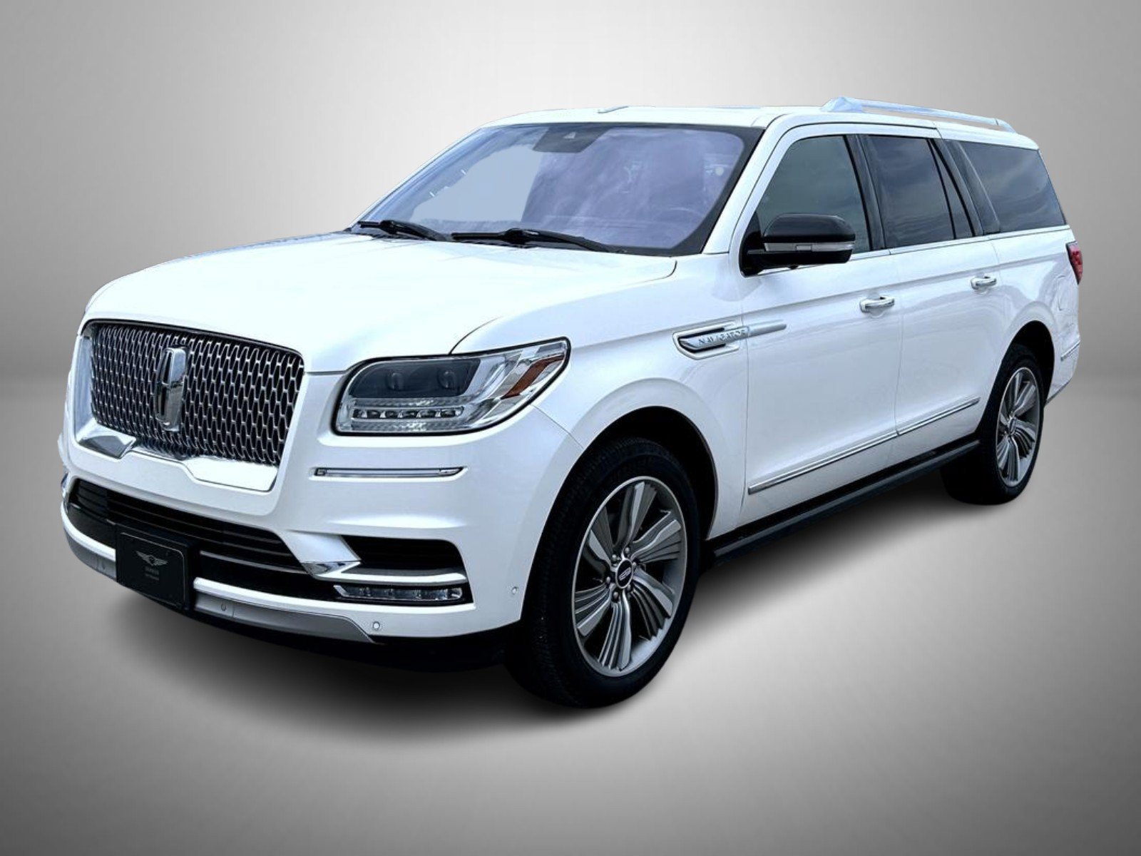 Used 2018 Lincoln Navigator L Reserve w/ Technology Package AWD/4WD image 1
